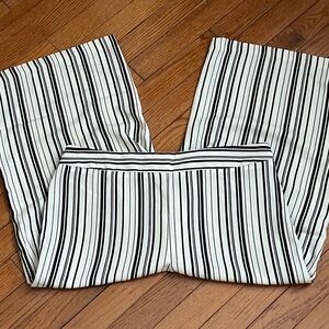 Cynthia Rowley White & Black Striped Cropped Wide Leg Pants, Size 10